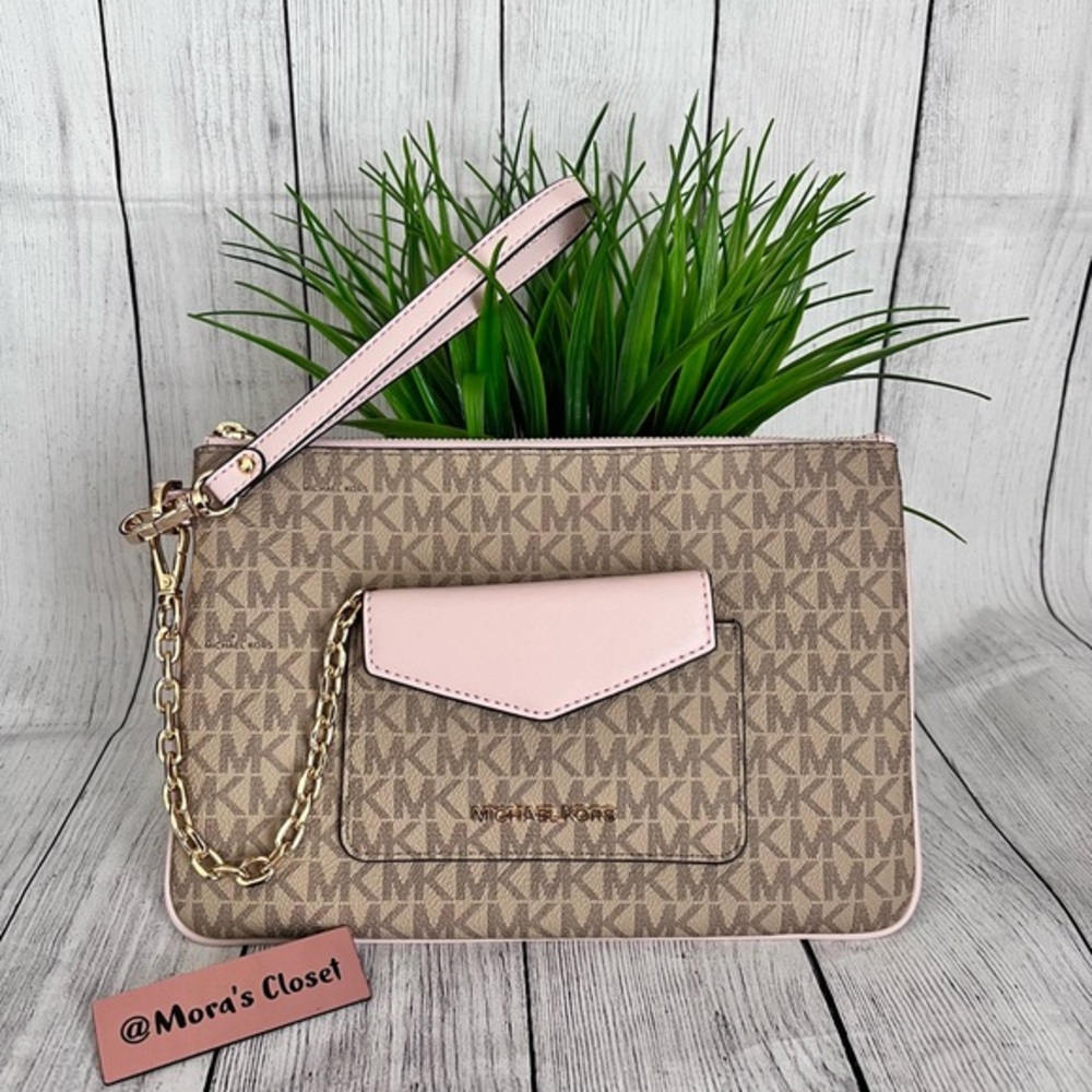 MICHAEL KORS JET SET ITEM POWDER BLUSH LG 2N1 CARD CASE & WRISTLET